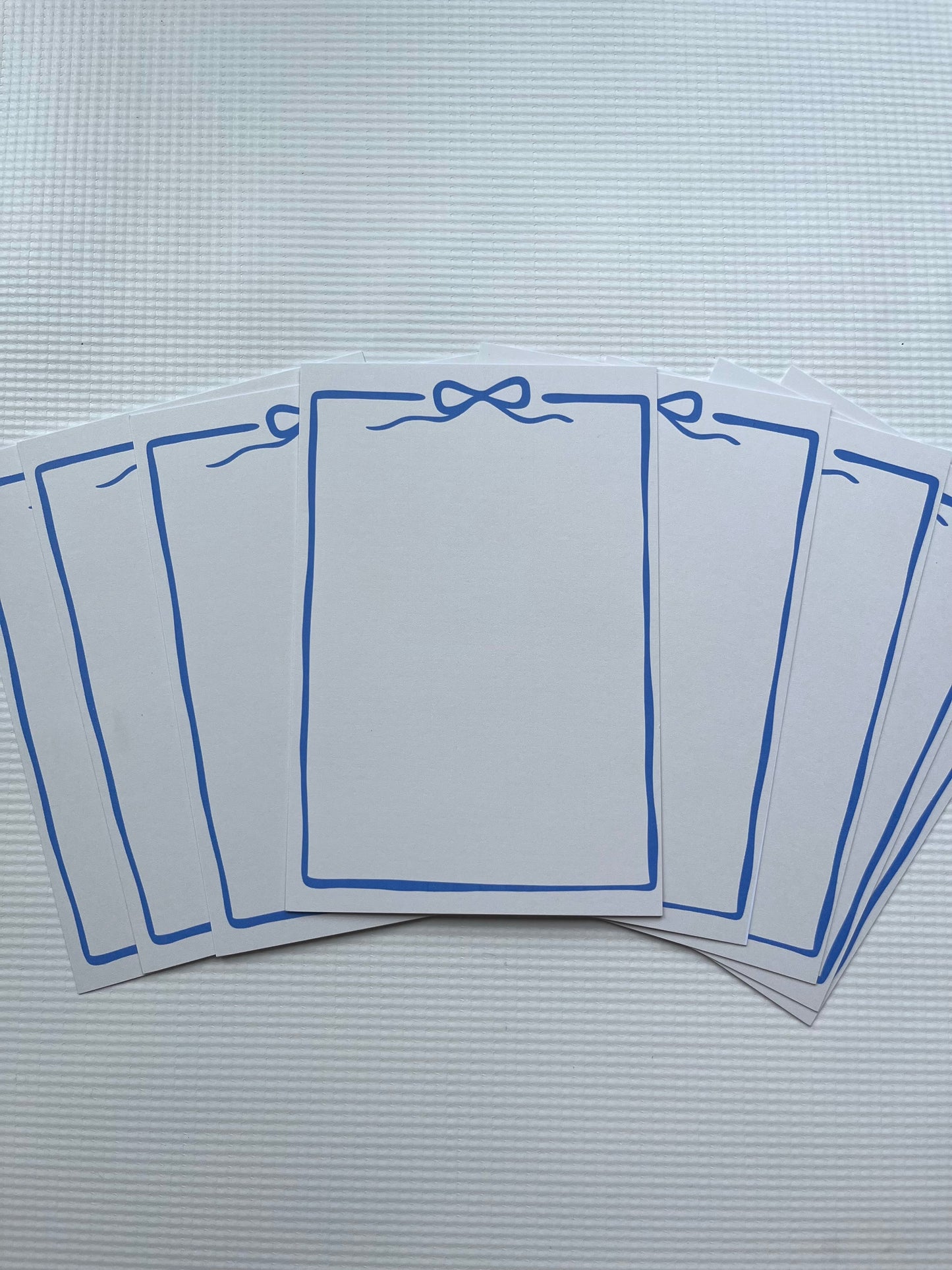 Blue bow post cards (pack of 8)